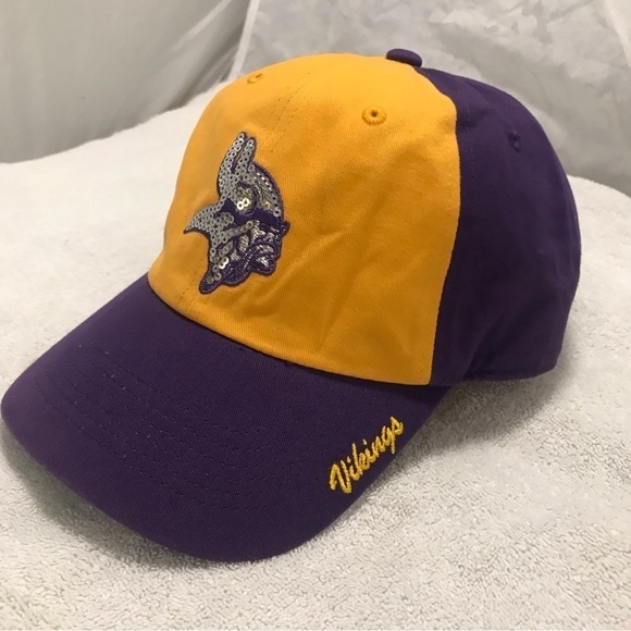 NFL Team Apparel - Minnesota Viking Woman's Football Cap - Picture 4 of 16